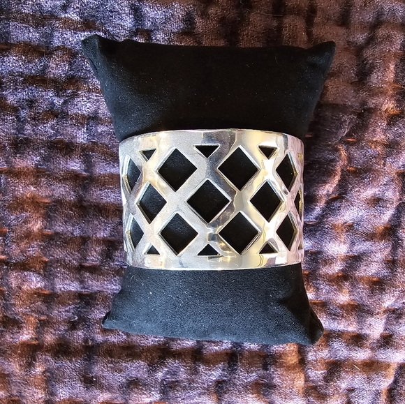 Rustic Cuff collection - Picture 2 of 13